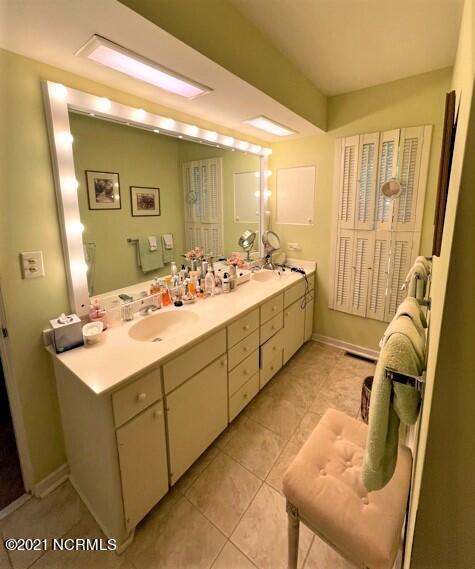 255 Lake Forest Drive Pinehurst, NC 28374 - Photo 24 of 45 Owners Bath