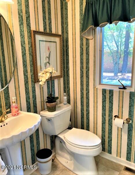 255 Lake Forest Drive Pinehurst, NC 28374 - Photo 25 of 45 Half Bath