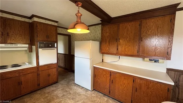 $275,000 | 1458 Austin Traphill Road, Elkin, NC 28621