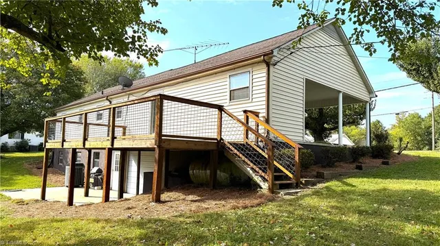 $275,000 | 1458 Austin Traphill Road, Elkin, NC 28621