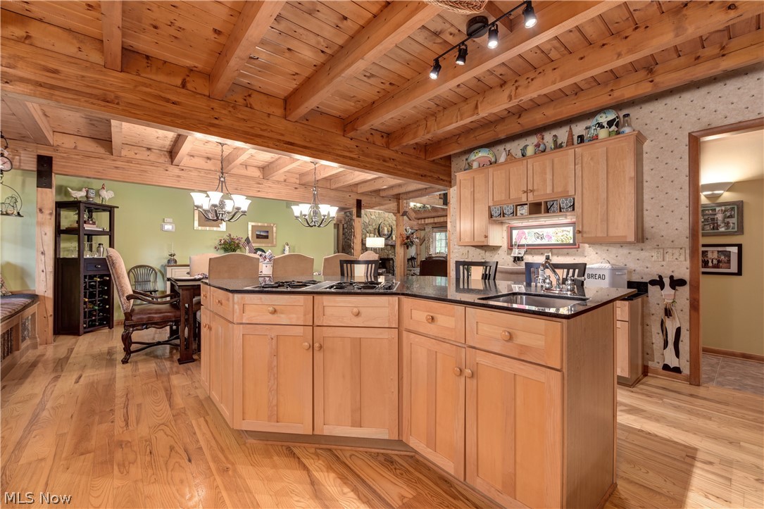 36824 Aurora Road Solon, OH 44139 - Photo 14 of 35 Gallery Image 14