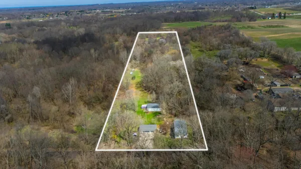 $485,000 | 5901 Carmody Road, Coloma, MI 49038