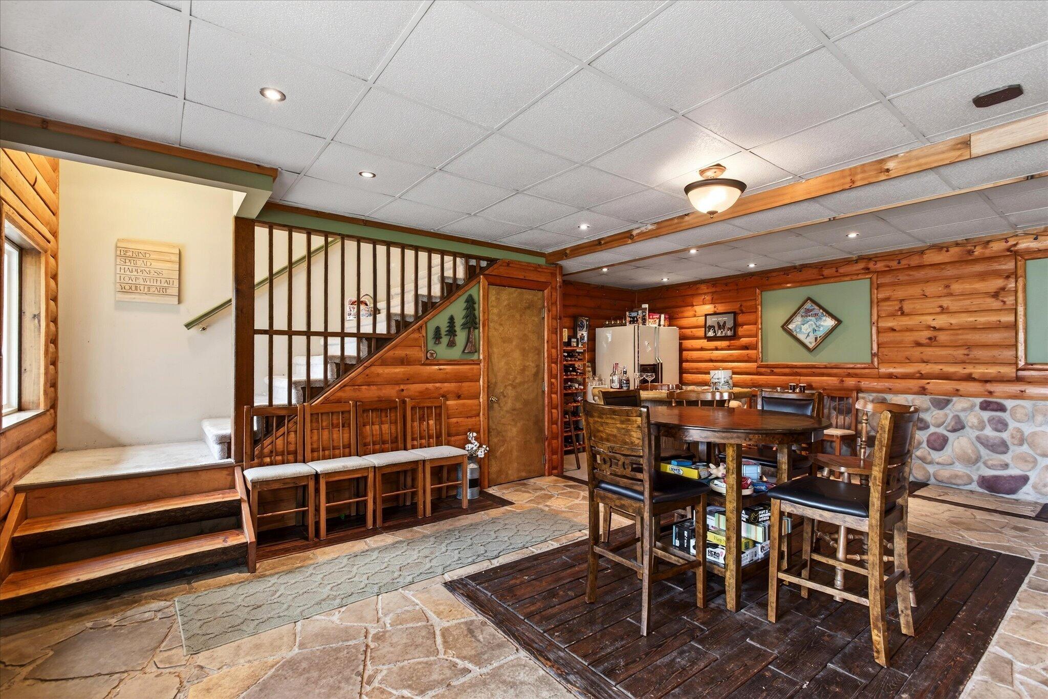 5901 Carmody Road Coloma, MI 49038 - Photo 5 of 33 21-26