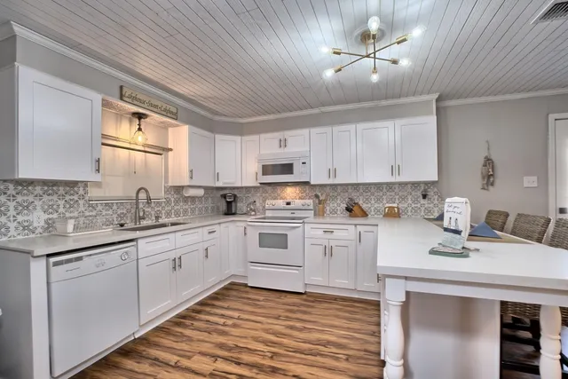 $329,000 | 535 Tall Timbers, Burkeville, TX 75932