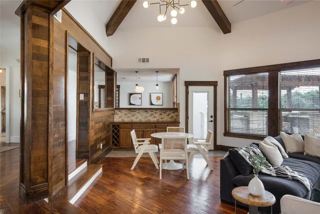 $1,399,000 | 11209 Southwest Oaks, Austin, TX 78737