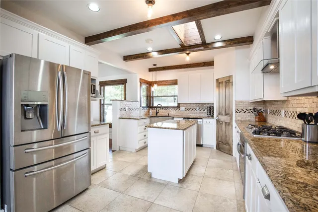 $1,399,000 | 11209 Southwest Oaks, Austin, TX 78737