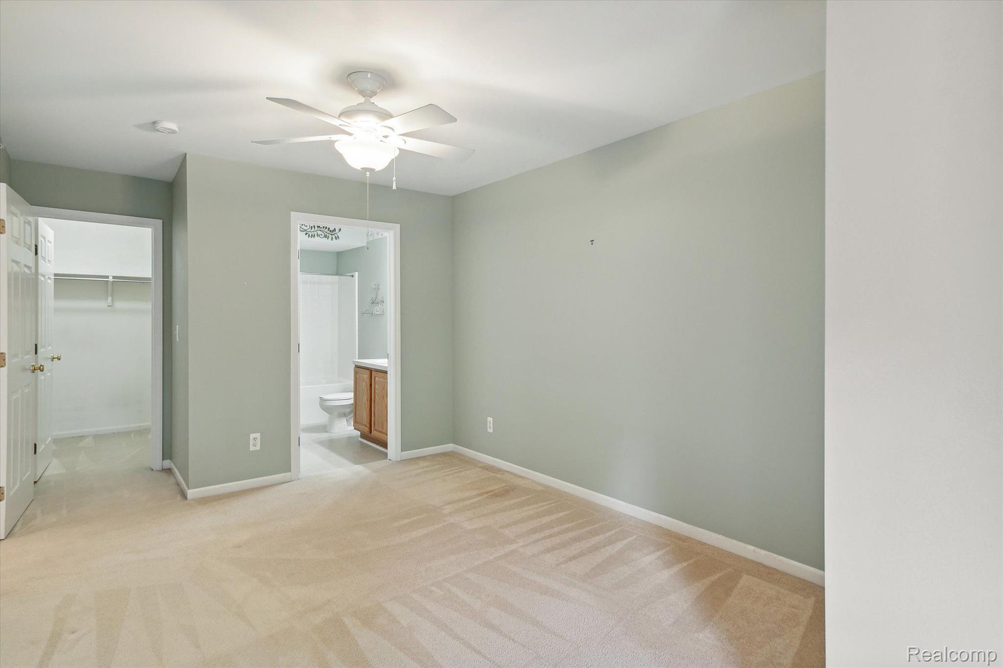16964 Farmington Road Livonia, MI 48154 - Photo 18 of 38 Gallery Image 18
