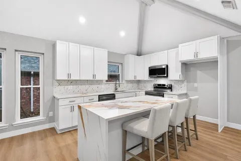 $515,000 | 1316 Royal Palm Lane, Carrollton, TX 75007