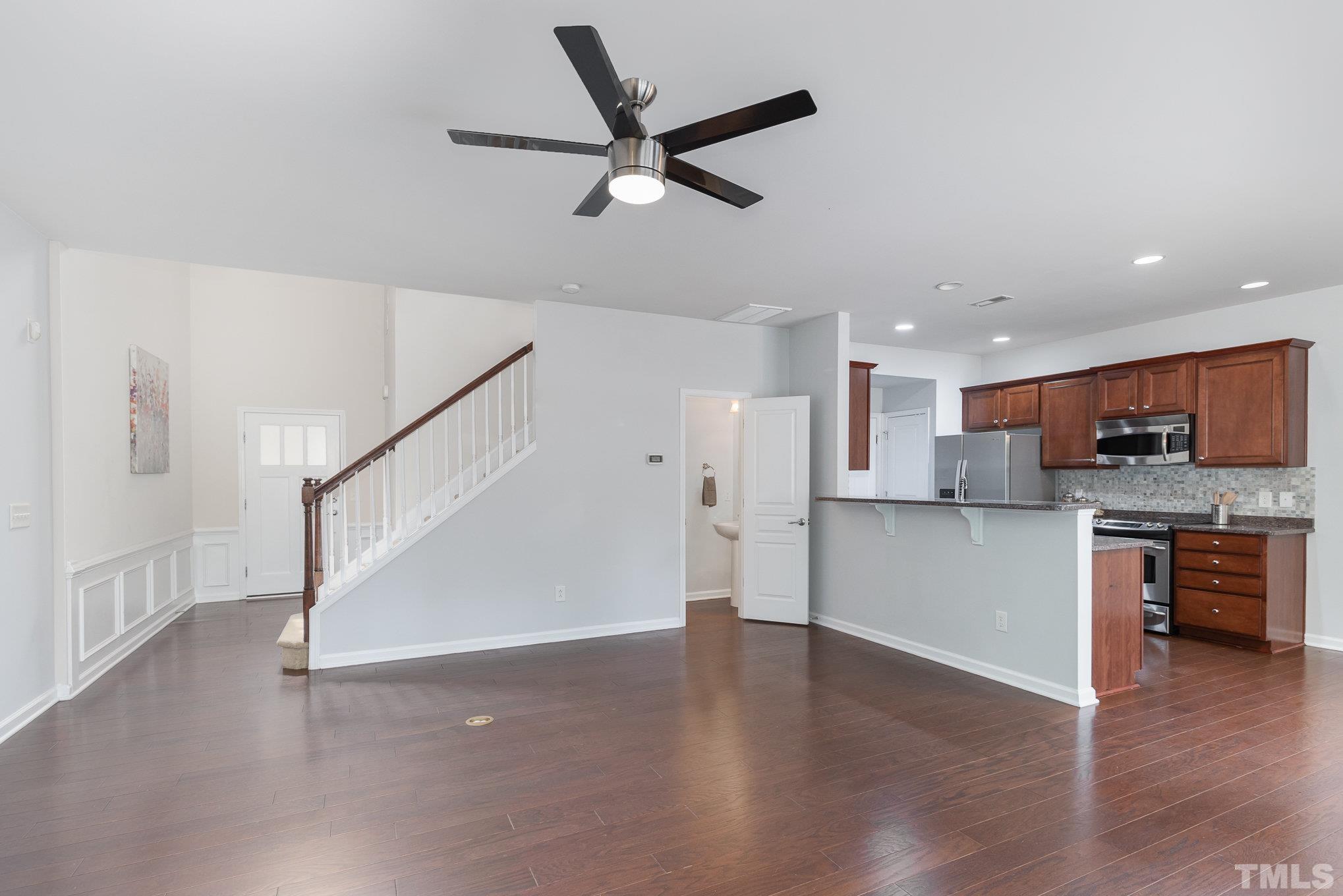 8220 Pilots View Drive Raleigh, NC 27617 - Photo 4 of 20