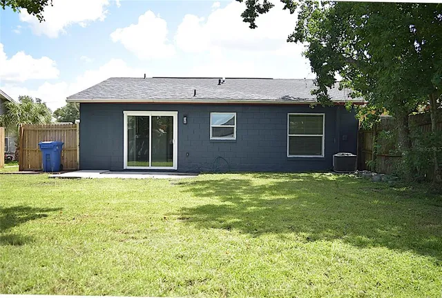 $1,850 | 1242 Mohrlake Drive, Brandon, FL 33511