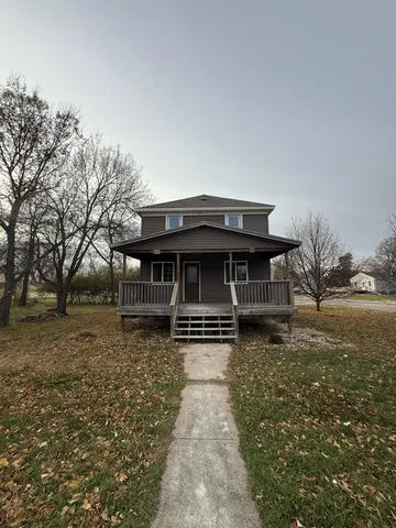 $149,900 | 802 Church Street, Benson, MN 56215