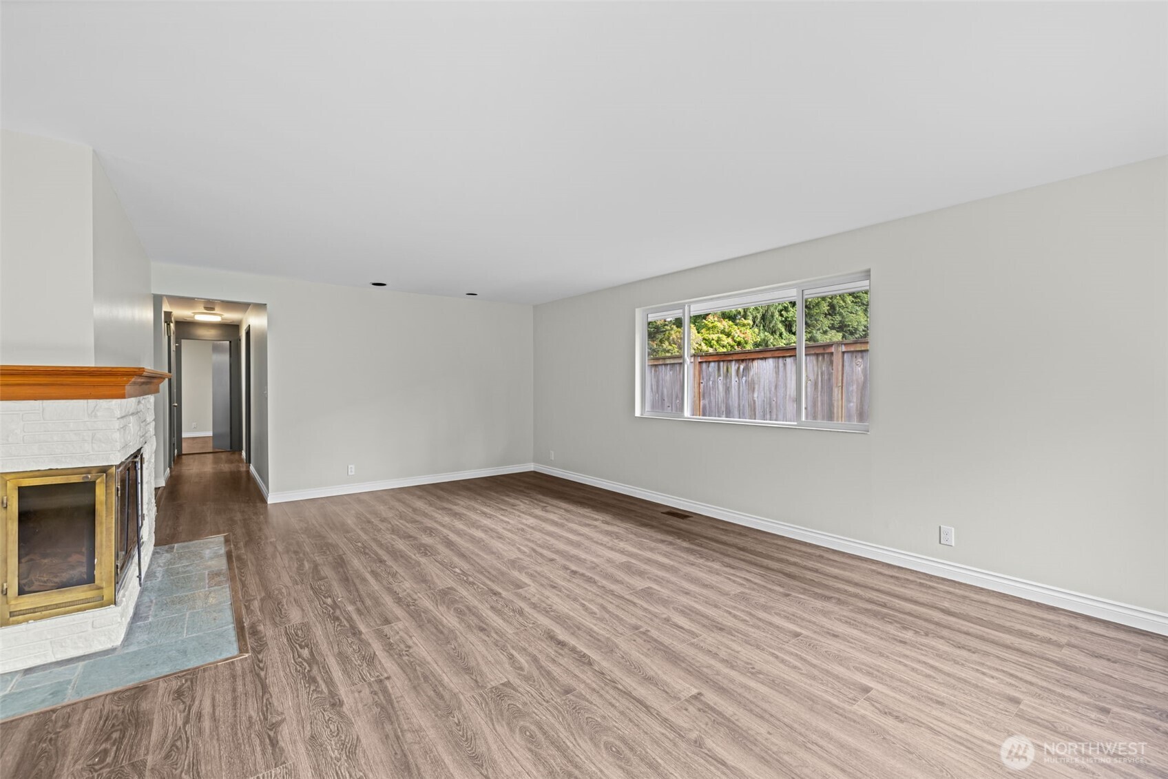2157 North 122nd Street Seattle, WA 98133 - Photo 10 of 31