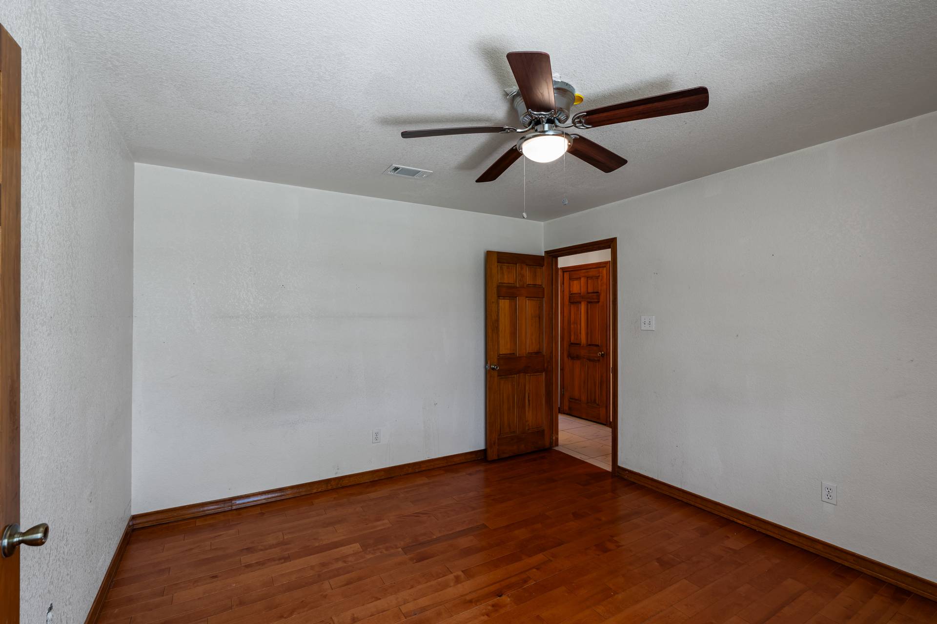 101 Oak Ridge Circle Georgetown, TX 78628 - Photo 27 of 35