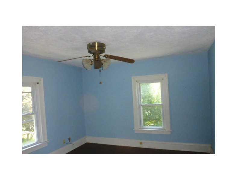 716 East Cassilly Street Springfield, OH 45503 - Photo 5 of 15 Gallery Image 5