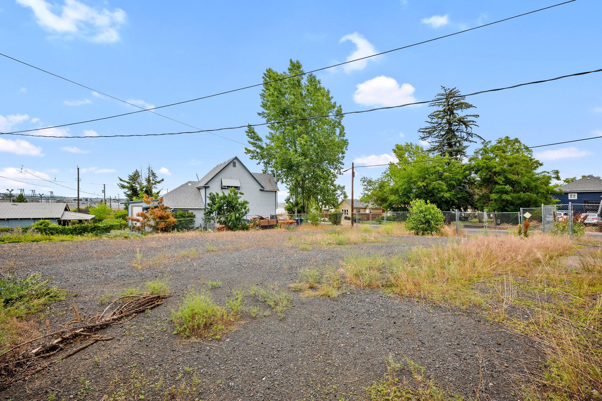 608 South Hatch Street Spokane, WA 99202 - Photo 15 of 21