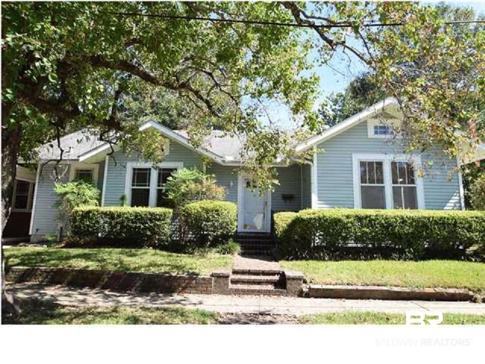 117 Demouy Avenue Mobile, AL 36606 - Photo 1 of 10