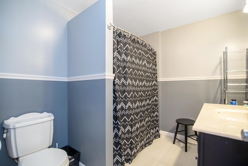 31-33 Geneva Street Springfield, MA 01151 - Photo 17 of 42 Gallery Image 17
