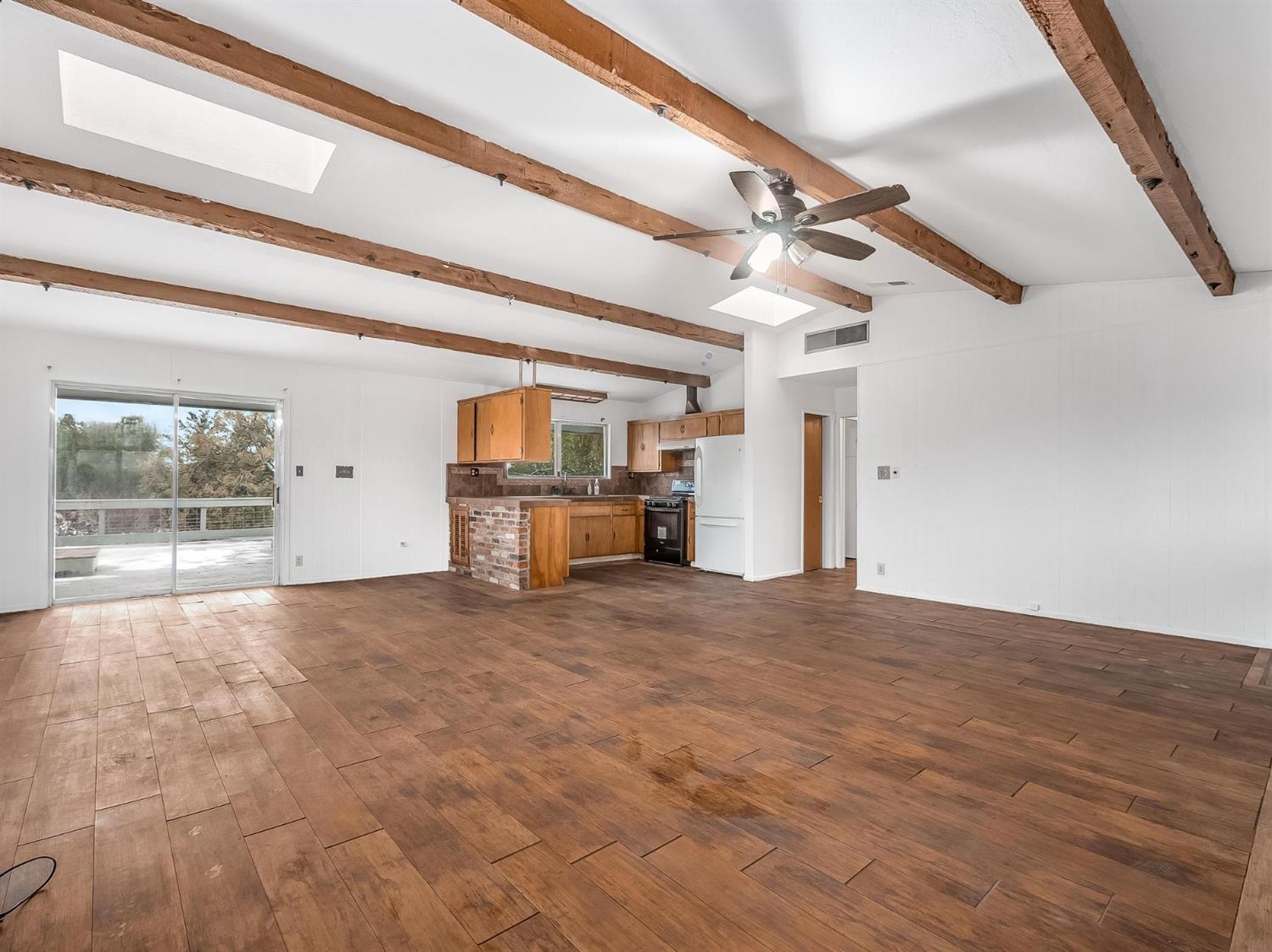 31189 Wyle Ranch Way North Fork, CA 93643 - Photo 15 of 59 Gallery Image 15