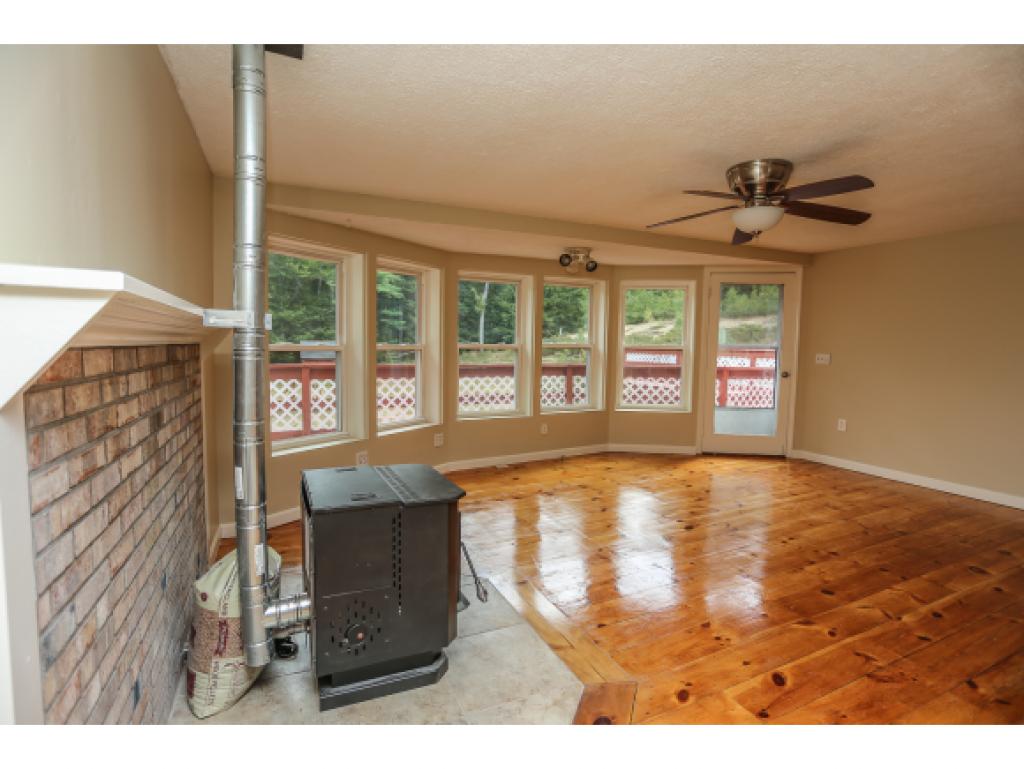 128 Back River Road Bedford, NH 03110 - Photo 21 of 31
