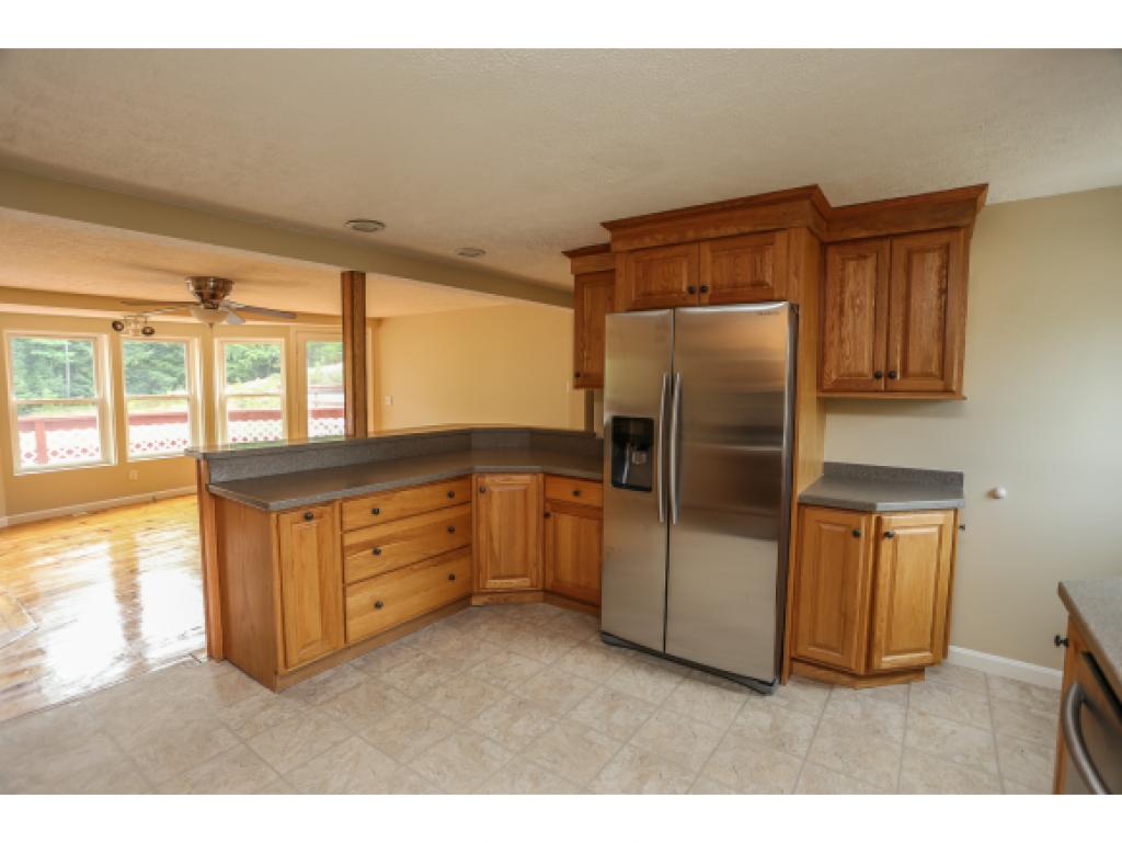 128 Back River Road Bedford, NH 03110 - Photo 23 of 31