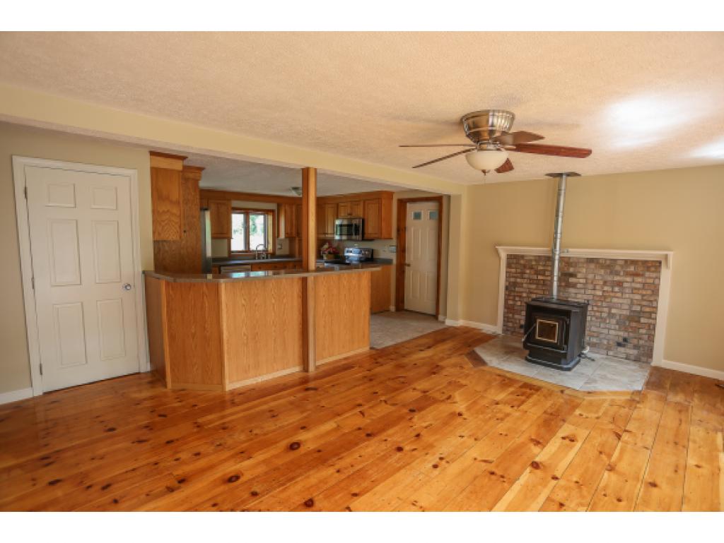 128 Back River Road Bedford, NH 03110 - Photo 28 of 31