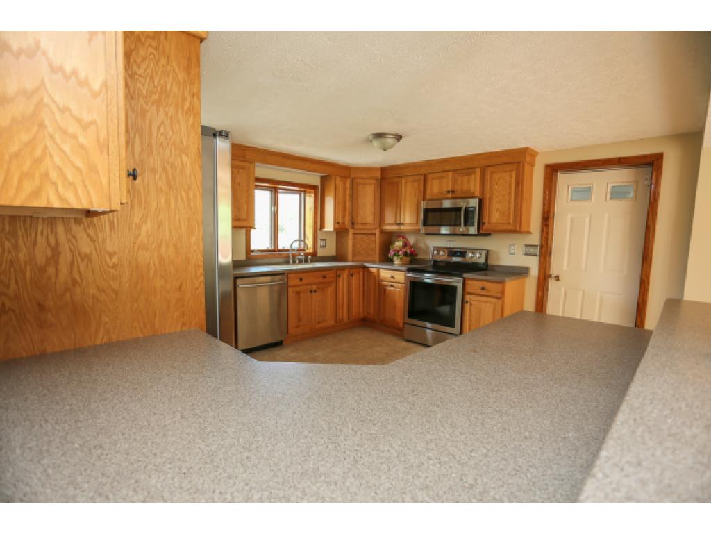 128 Back River Road Bedford, NH 03110 - Photo 30 of 31