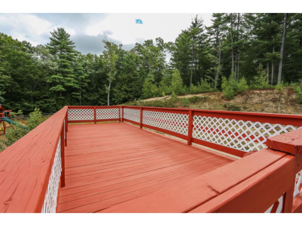 128 Back River Road Bedford, NH 03110 - Photo 5 of 31
