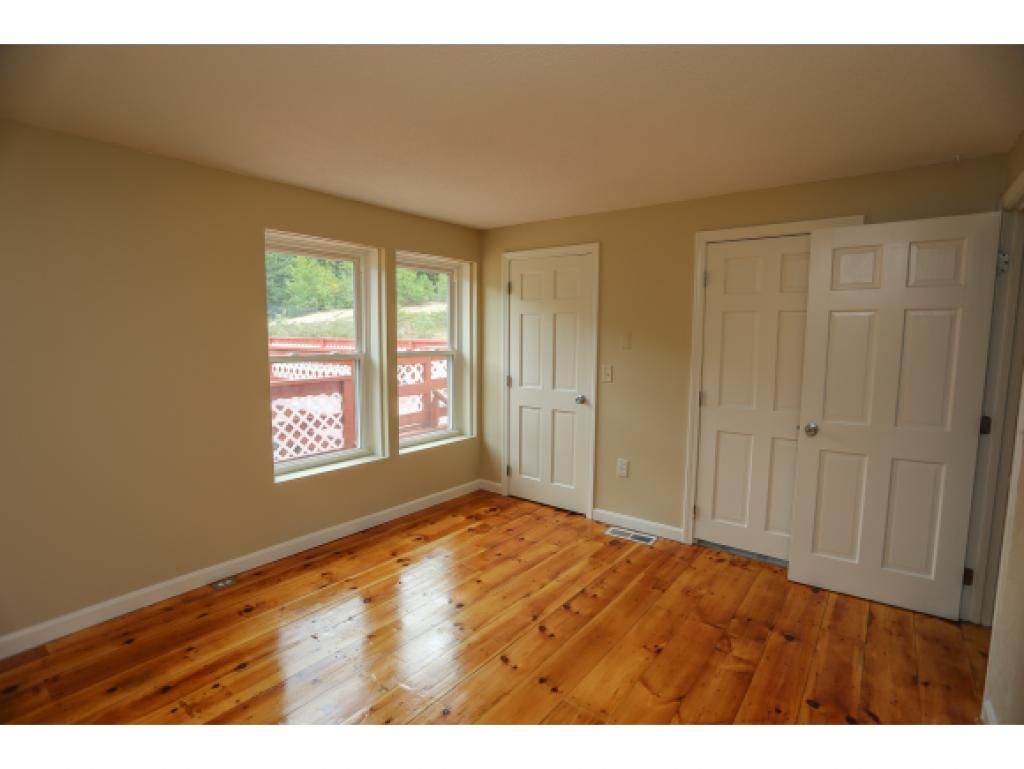 128 Back River Road Bedford, NH 03110 - Photo 10 of 31