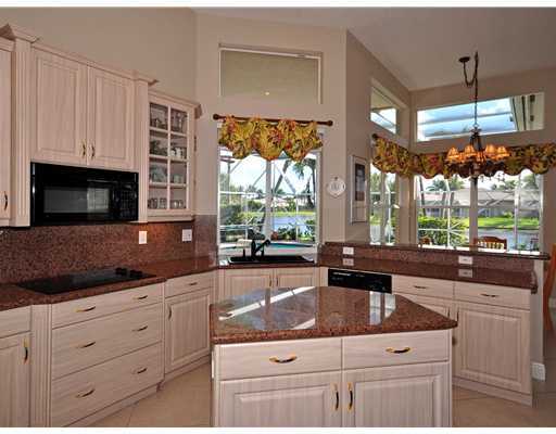 11828 Bayfield Drive Boca Raton, FL 33498 - Photo 3 of 16 Kitchen With Granite Countertops