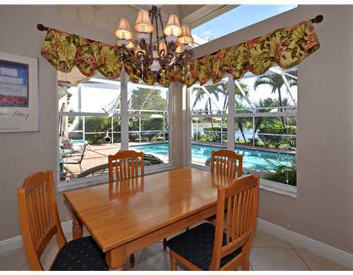 11828 Bayfield Drive Boca Raton, FL 33498 - Photo 9 of 16 Breakfast Nook