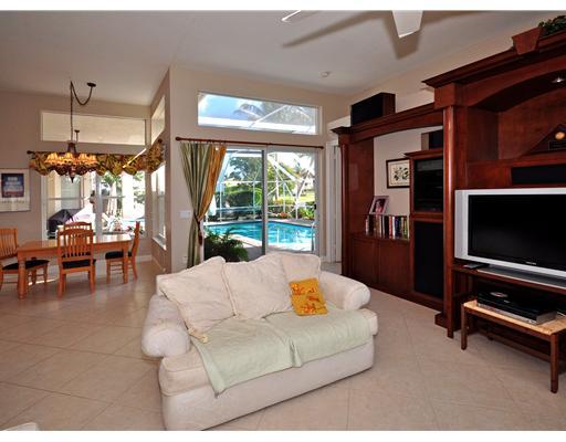 11828 Bayfield Drive Boca Raton, FL 33498 - Photo 10 of 16 Family Room