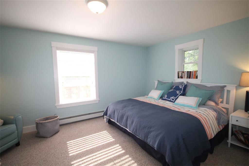 8 Meadow Cove Road East Boothbay, ME 04544 - Photo 18 of 25 The guest bedroom with double closet...