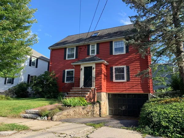 $4,250 | 48-48A Mary Street, Unit 2, Arlington, MA 02474