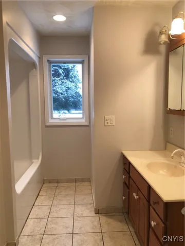 $299,999 | 9630 Nys Rt 365, Holland Patent, NY 13354