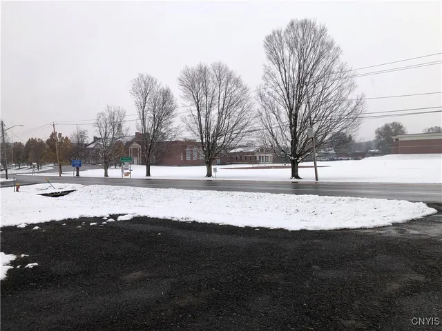 $299,999 | 9630 Nys Rt 365, Holland Patent, NY 13354