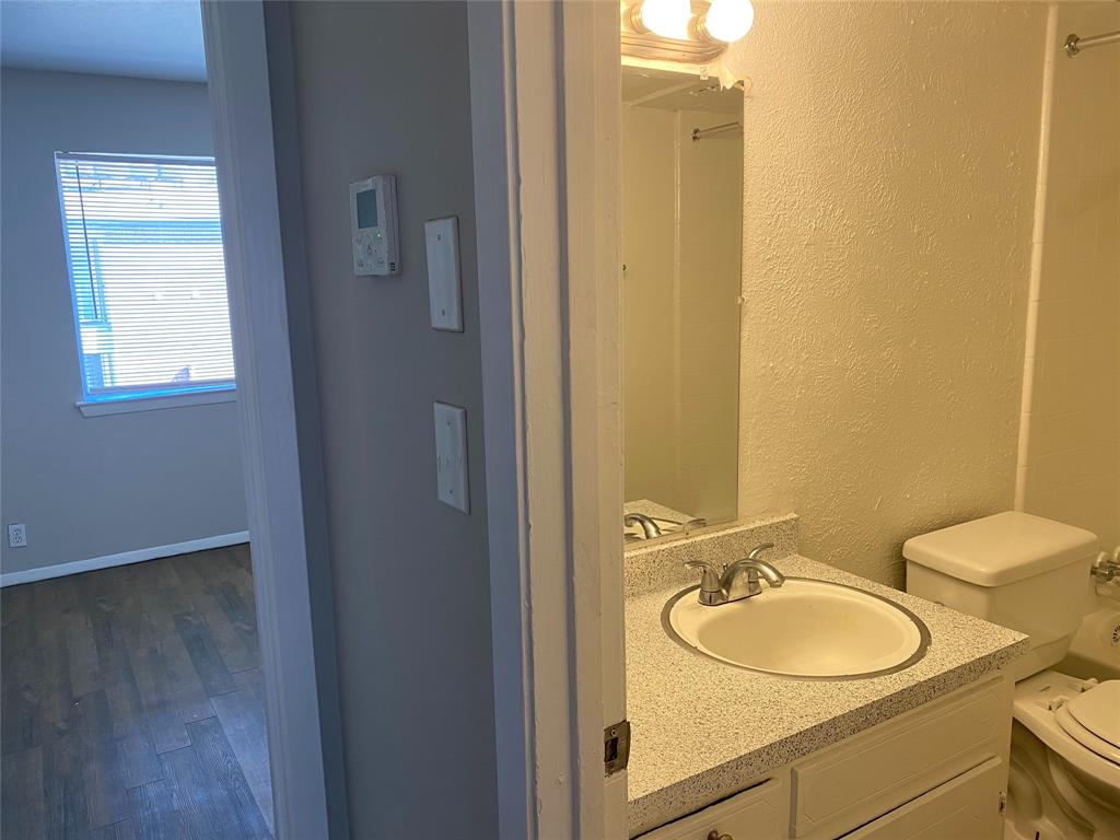 4606 Monarch Street, Unit 214 Dallas, TX 75204 - Photo 11 of 14