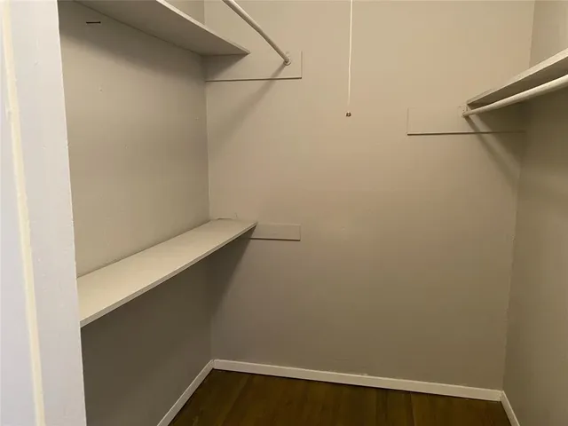 $800 | 4606 Monarch Street, Unit 214, Dallas, TX 75204