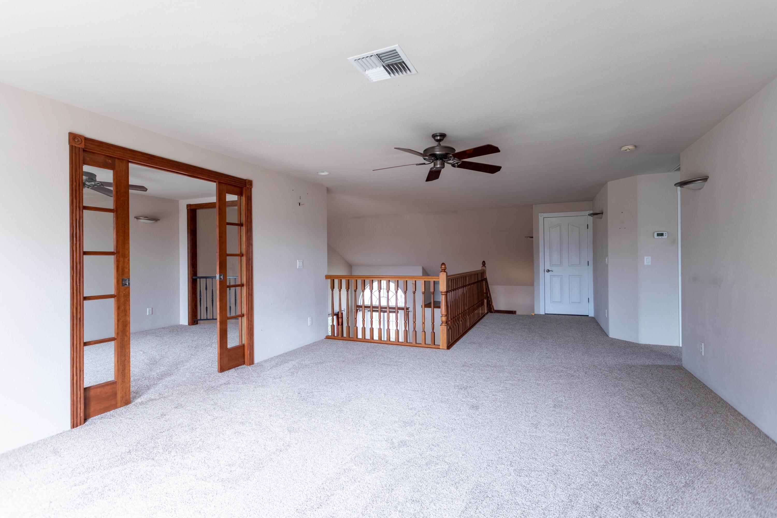 515 Ridgeway Avenue Central Point, OR 97502 - Photo 19 of 31 19