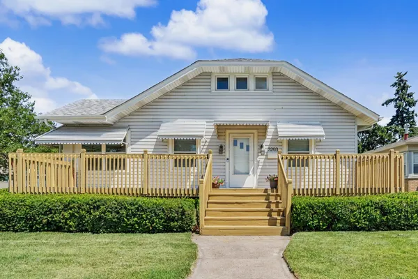 $109,900 | 3203 18th Avenue, Rock Island, IL 61201