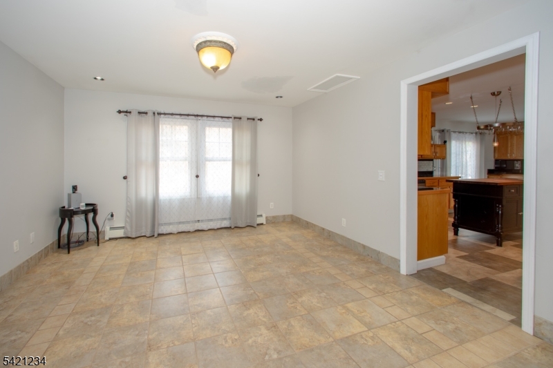 105 Valley Road Wantage, NJ 07461 - Photo 11 of 32 a view of a room