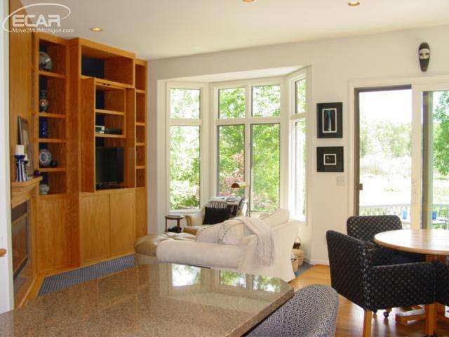 11110 Ridge View Trail Fenton, MI 48430 - Photo 3 of 31 21186374-2.JPG