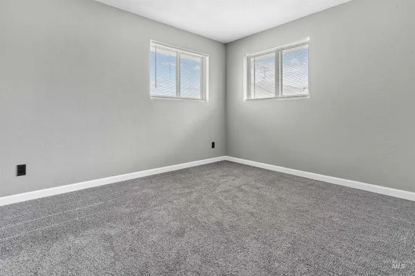 $450,000 | 303 Highland Avenue, Clarkston, WA 99403