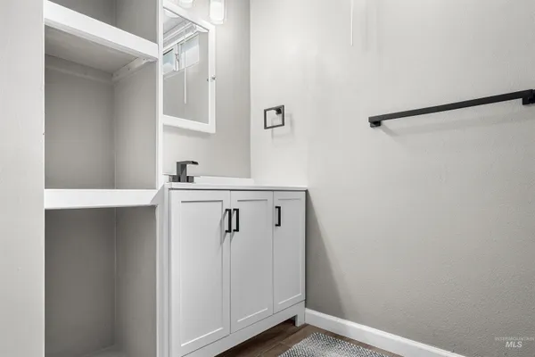 $450,000 | 303 Highland Avenue, Clarkston, WA 99403