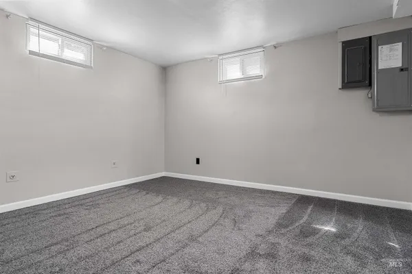 $450,000 | 303 Highland Avenue, Clarkston, WA 99403