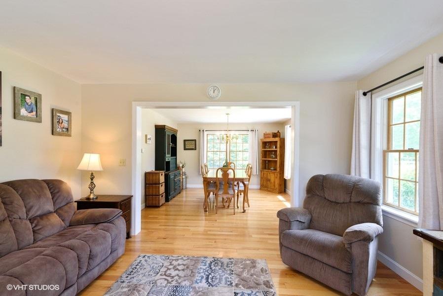 36 Evergreen Farms Road Scarborough, ME 04074 - Photo 10 of 49 LR 2