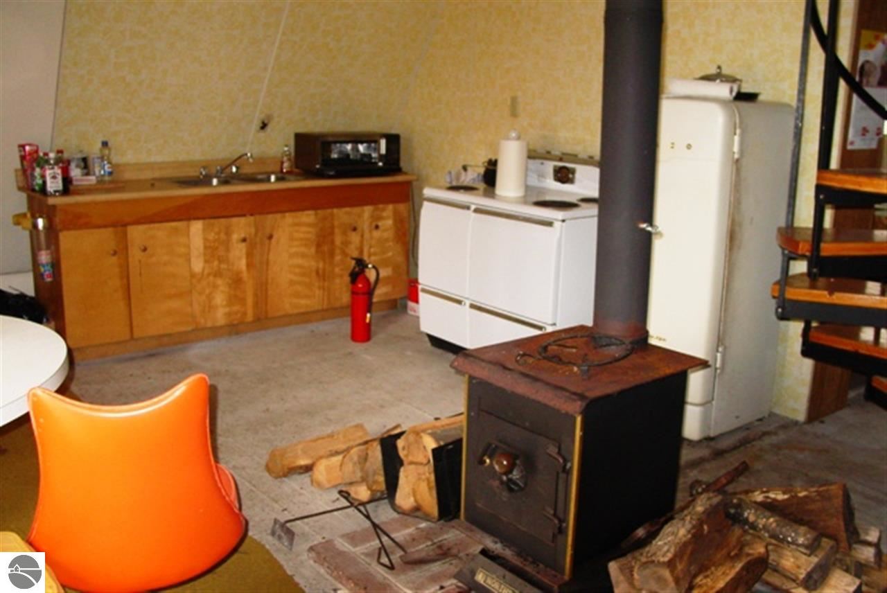 6752 Puustinen Road Kaleva, MI 49645 - Photo 3 of 27 1782727-2.JPG