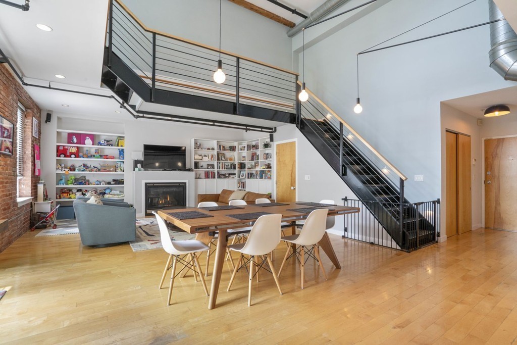 8 Newcomb Street, Unit 5 Boston, MA 02118 - Photo 4 of 30