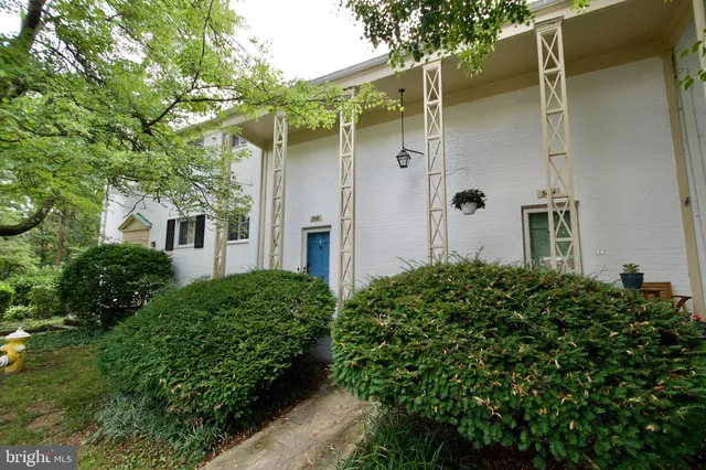 $400,000 | 3106 Ravensworth Place, Alexandria, VA 22302