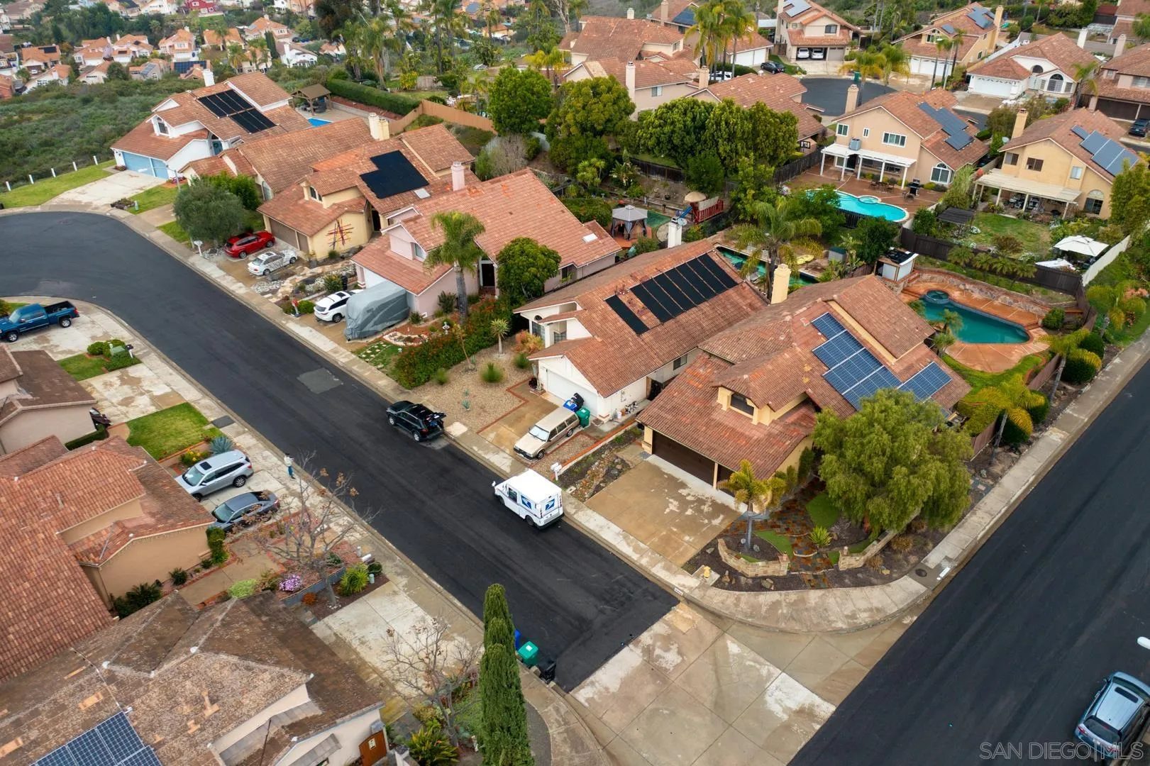 9342 Parus Point San Diego, CA 92129 - Photo 40 of 44 an aerial view of residential houses with outdoor space