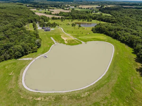 $2,099,999 | 455 Webb Town Lane, Tunnel Hill, IL 62972